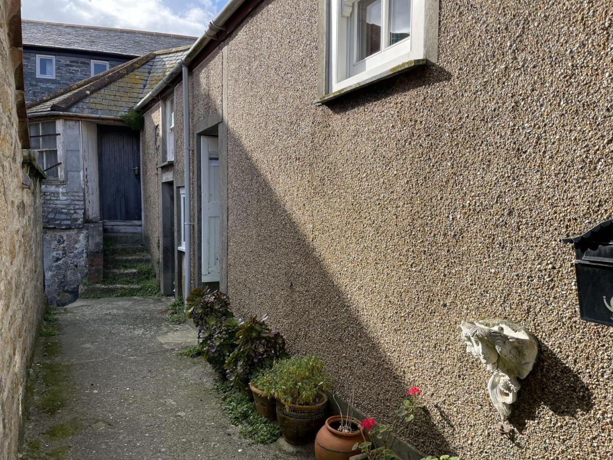 3 Love Lane St Ives  Exterior photo